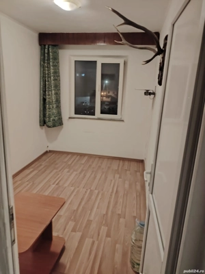 Vand apartament 3 camere Mangalia 