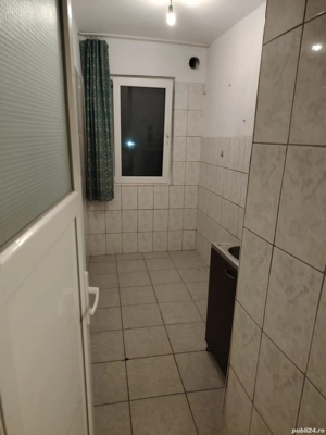 Vand apartament 3 camere Mangalia  - imagine 4