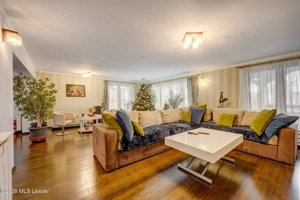 Casa Mogosoaia locuinta, scoala, after-school, gradinita, azil