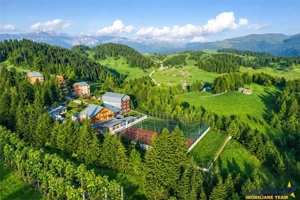 Complex turistic cu privelisti picturale,apa curativa,aer pur,o experienta de inalta eleganta