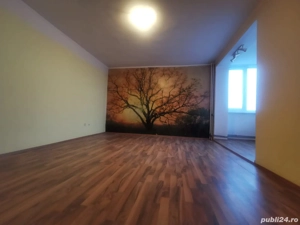 Vând apart. 3 camere conf 1 decomandat, etaj 6, Rogerius-sud - imagine 3