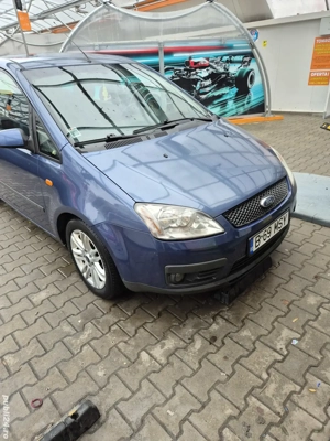 Vand autoturism Ford C Max an fabricatie2006 km267000 cauciucuri iarna vara cu  genti pret 1800 euro - imagine 2