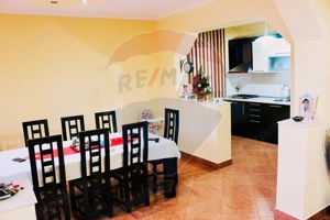 Casă / Vilă cu 6 camere de vânzare în zona Oncea - imagine 12