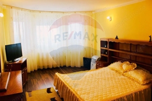 Casă / Vilă cu 6 camere de vânzare în zona Oncea - imagine 9