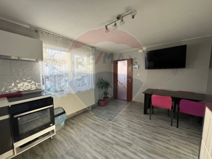 Apartament 2 camere la casă, cu acces la curte și zona de BBQ - imagine 7
