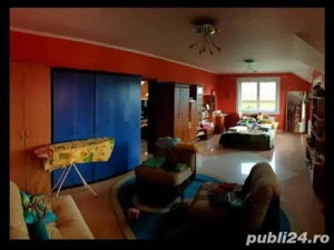 Casă de vânzare în Curtici   ideală pentru fermieri   producători agricoli - imagine 3