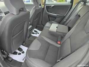 Volvo XC60 2.0 Diesel - imagine 10