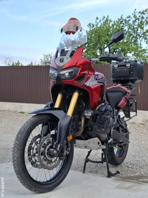 Vând Africa Twin 1000 manuala 2017 - imagine 2