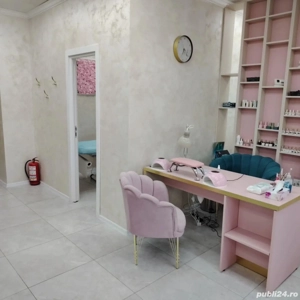 Închiriez post coafor si manichiură-pedichiură  - imagine 5