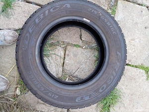 Vînd cauciucuri duba.C-uri