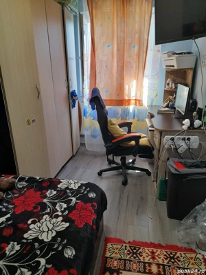vand apartament cu 3 camere - imagine 2