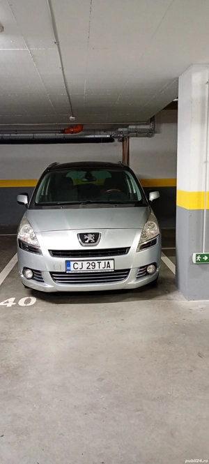 Vând Peugeot 5008  - imagine 2