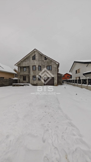 Casa Vila P+E - Zona Dedeman