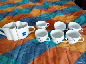8 cesti de cafea noi două in forma de inima 