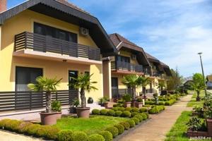 Casă de vânzare 3 apartamente separate - Ungaria-Morahalom - imagine 10