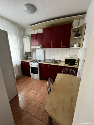 Închiriez apartament  - imagine 3
