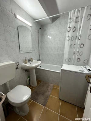 Închiriez apartament  - imagine 4