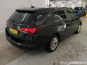 Opel Astra Sports Tourer 1.2 Business Benzina Manual 110 hp - imagine 4