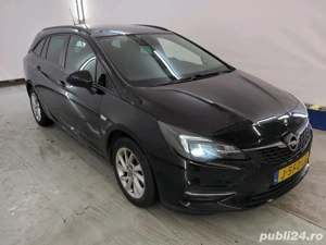 Opel Astra Sports Tourer 1.2 Business Benzina Manual 110 hp - imagine 5