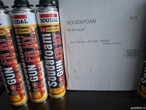 Spumă Soudal pentru izolat 