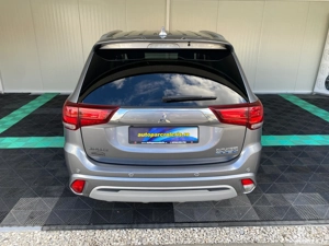 Mitsubishi Outlander Hybrid 135 CP 2019 4x4 - imagine 11