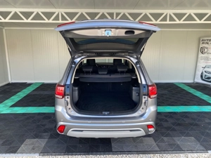 Mitsubishi Outlander Hybrid 135 CP 2019 4x4 - imagine 6