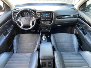 Mitsubishi Outlander Hybrid 135 CP 2019 4x4 - imagine 8