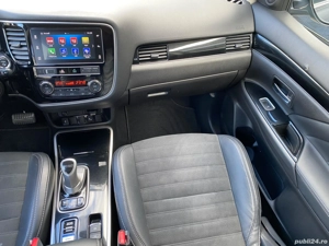 Mitsubishi Outlander Hybrid 135 CP 2019 4x4 - imagine 19