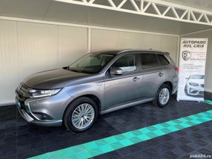 Mitsubishi Outlander Hybrid 135 CP 2019 4x4 - imagine 18