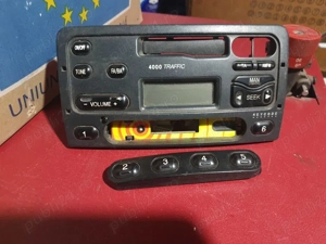 fata Casetofon 4000 Trafic Ford Focus