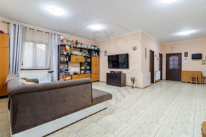 Casa Voluntari Spatioasa 300mp utili - imagine 3