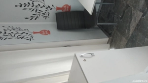  Salon pe B-dul Republicii