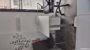  Salon pe B-dul Republicii - imagine 5