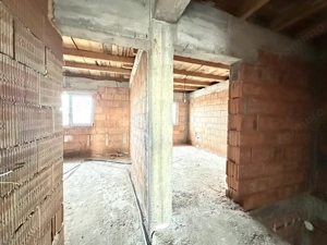 Duplex la roșu, 5 camere, 127 mp utili 305 mp teren - Dumbravita - imagine 9