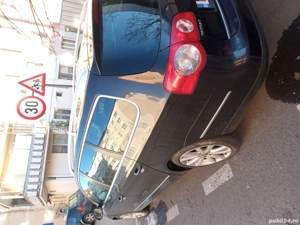 Vând  VW Passat,break,2009,negru metalizat,dezel,proprietar,înmatriculat. - imagine 4