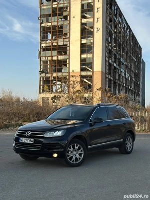 Proprietar Vând Volkswagen Touareg 7P 3.0 TDI CASA  - imagine 8