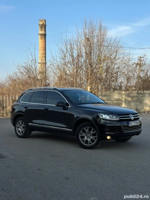 Proprietar Vând Volkswagen Touareg 7P 3.0 TDI CASA  - imagine 6