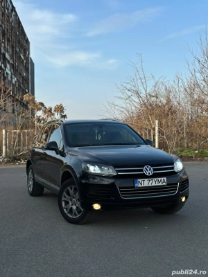 Proprietar Vând Volkswagen Touareg 7P 3.0 TDI CASA  - imagine 2