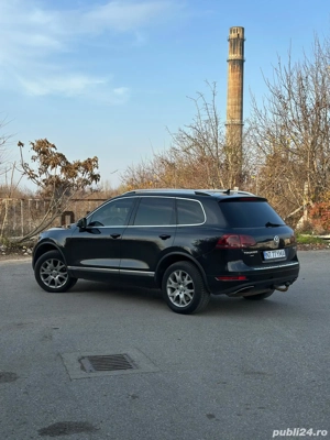 Proprietar Vând Volkswagen Touareg 7P 3.0 TDI CASA  - imagine 3