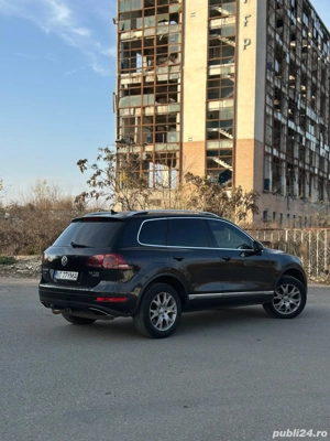 Proprietar Vând Volkswagen Touareg 7P 3.0 TDI CASA  - imagine 5