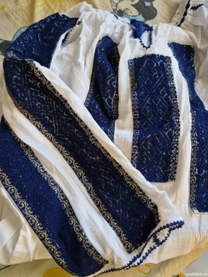 vând rochii traditionale  - imagine 2