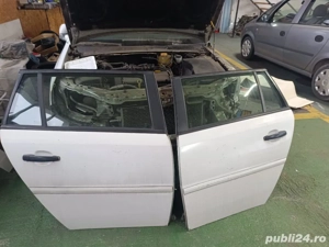 Vand usi OPEL VECTRA CARAVAN, an fabricatie 2008 - imagine 4