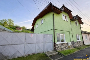 Casa potential: activitati comerciale, birouri, locuire multifamiliala,677 mp teren