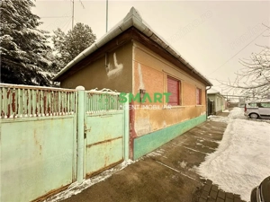 Casa cu  3 camere. Zimandul Nou.