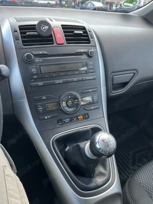 Toyota Auris 2011, 1.6 benzina - imagine 7