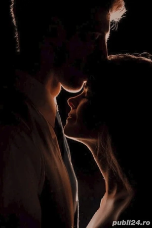 Cuplu an căutare de aventuri