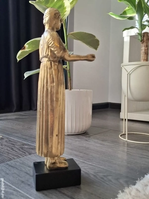 statuie din bronz. 34 cm