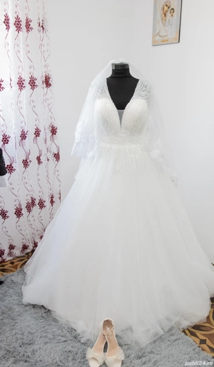 Rochie de mireasa 