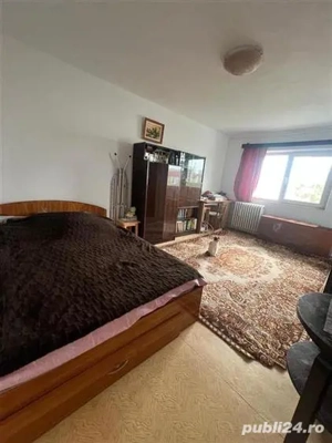 Vânzare apartament persoană fizică