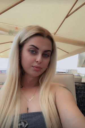 Dacă te-ai săturat de poze false aici fac deplasari la tine sau la hotel